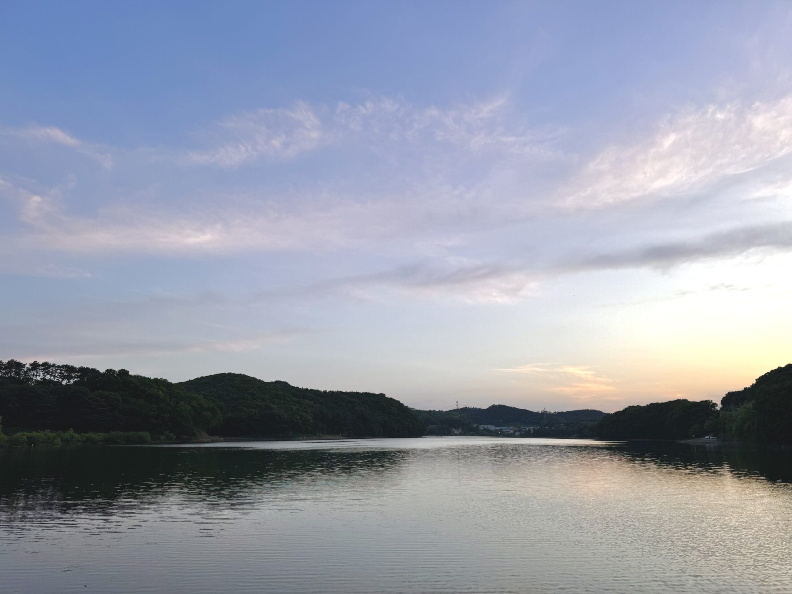 화성 기천저수지 노지 캠핑장 차크닉